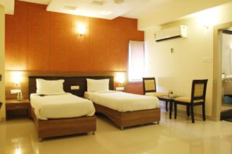 Hotel Shilpa Regency Kottārakara Zewnętrze zdjęcie